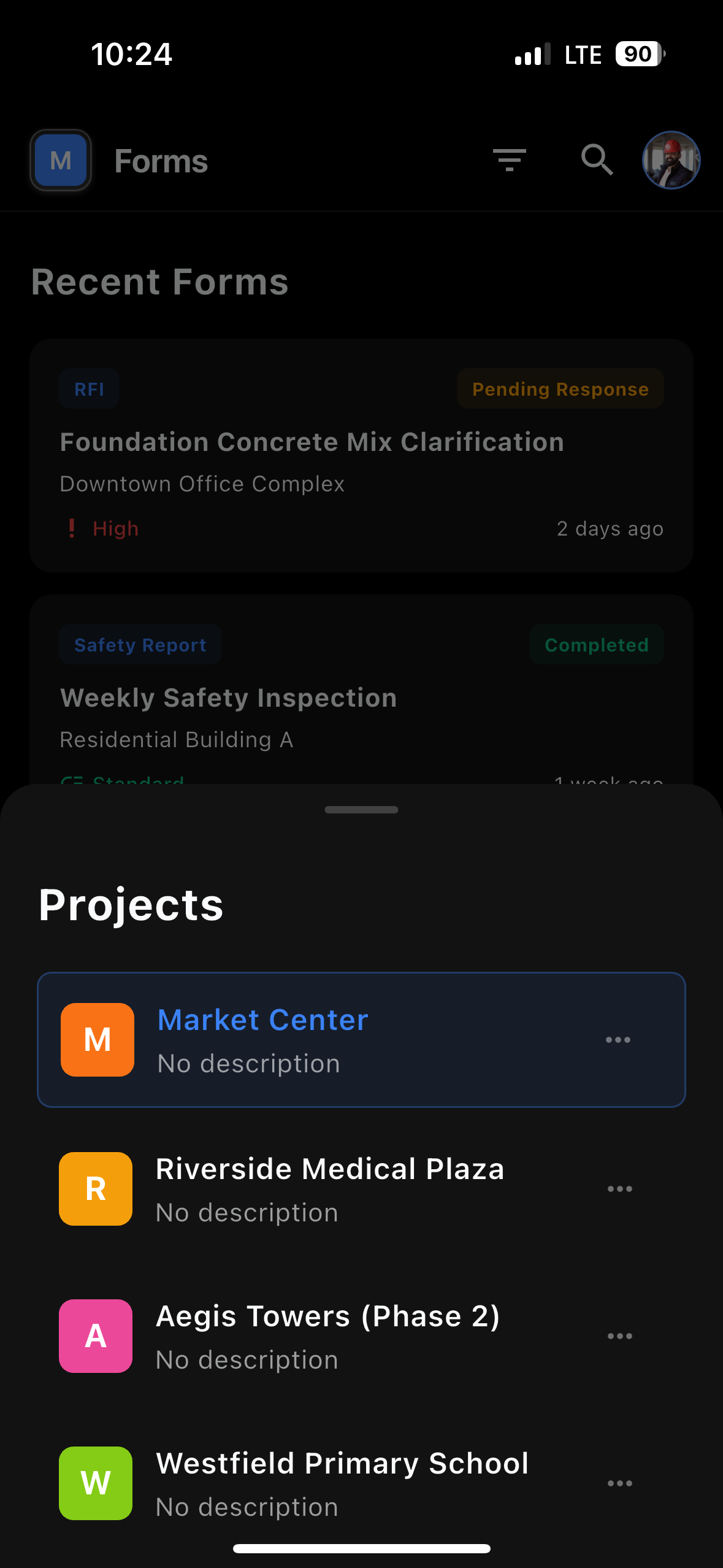 Logkeeper app showing organized project workspace with photos, messages, and documents